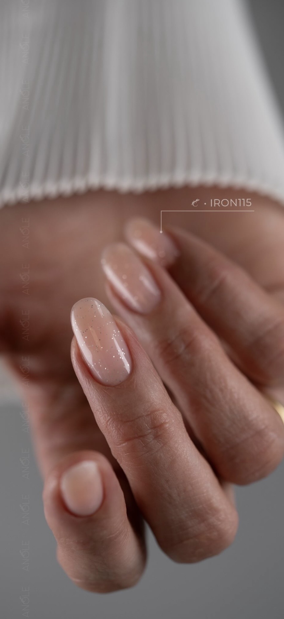 Iron Builder Gel 115 Peachy Blush | ANOLE - Afbeelding 2