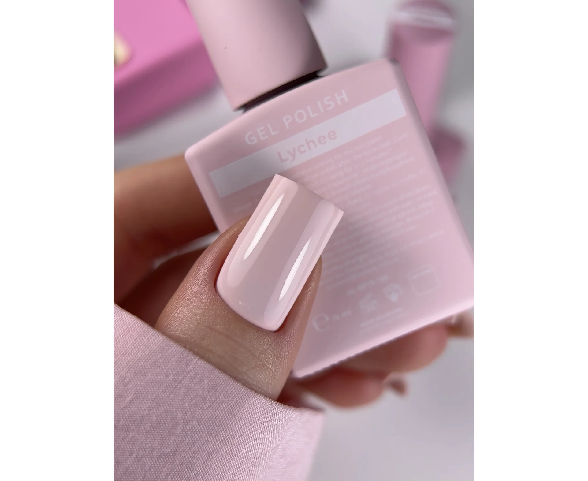 HEYLOVE Gellak LYCHEE, 15ml - Afbeelding 2